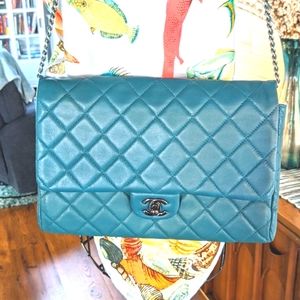 💎✨Authentic✨💎 Chanel Lambskin Leather Chain Flap Clutch Bag in turquoise